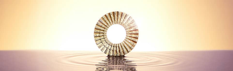 SI Simbolo 18 carat Yellow Gold 352 Diamonds banner