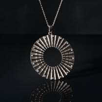 SI Simbolo 18 carat White Gold 16 Diamonds Luxury Transformation Jewellery