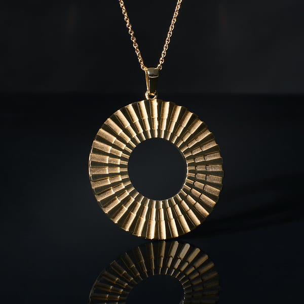 SI Simbolo 18 carat Yellow Gold Luxury Transformation Jewellery